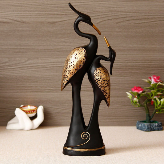 Handcrafted Polyresin Decorative Showpiece
